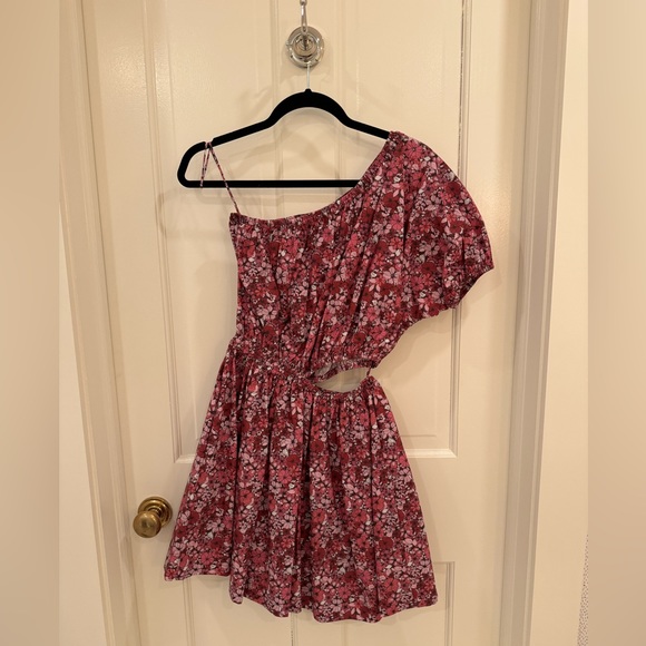 The Westside Floral Dress - Picture 2 of 3